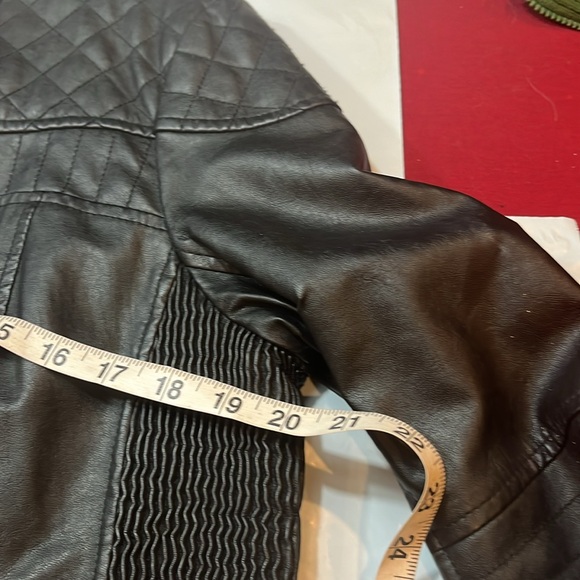 BLACK MOTO biker JACKET women’s XL fluted ribbed textured faux leather lined zip - Picture 13 of 16